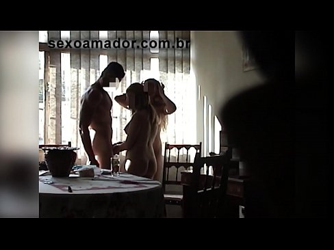 ❤️ Amigos sexuais convidam um homem gigante e uma ménage à trois com ele ❤️ Sexo de qualidade em nós pt-br.filmepornonline.ru ️❤