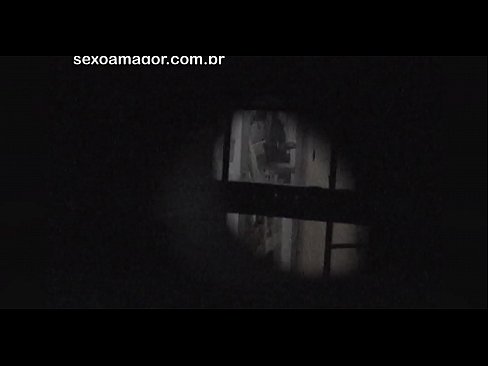 ❤️ Lourinho é secretamente filmado por um voyeur de bairro escondido atrás de tijolos ocos ❤️ Sexo de qualidade em nós pt-br.filmepornonline.ru ️❤